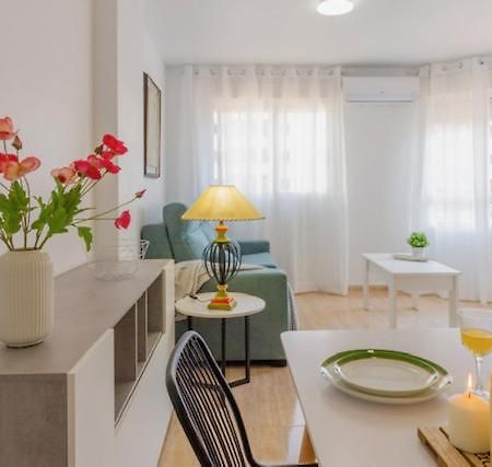 M&R Trini Beach, Parking Privado Торевиеха Екстериор снимка