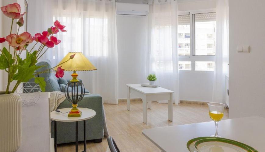 M&R Trini Beach, Parking Privado Торевиеха Екстериор снимка