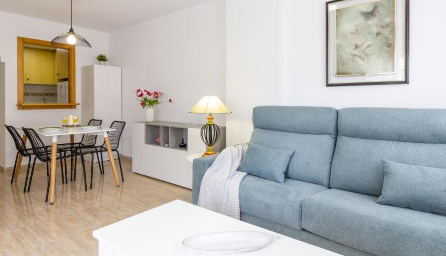M&R Trini Beach, Parking Privado Торевиеха Екстериор снимка