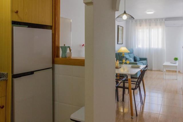 M&R Trini Beach, Parking Privado Торевиеха Екстериор снимка